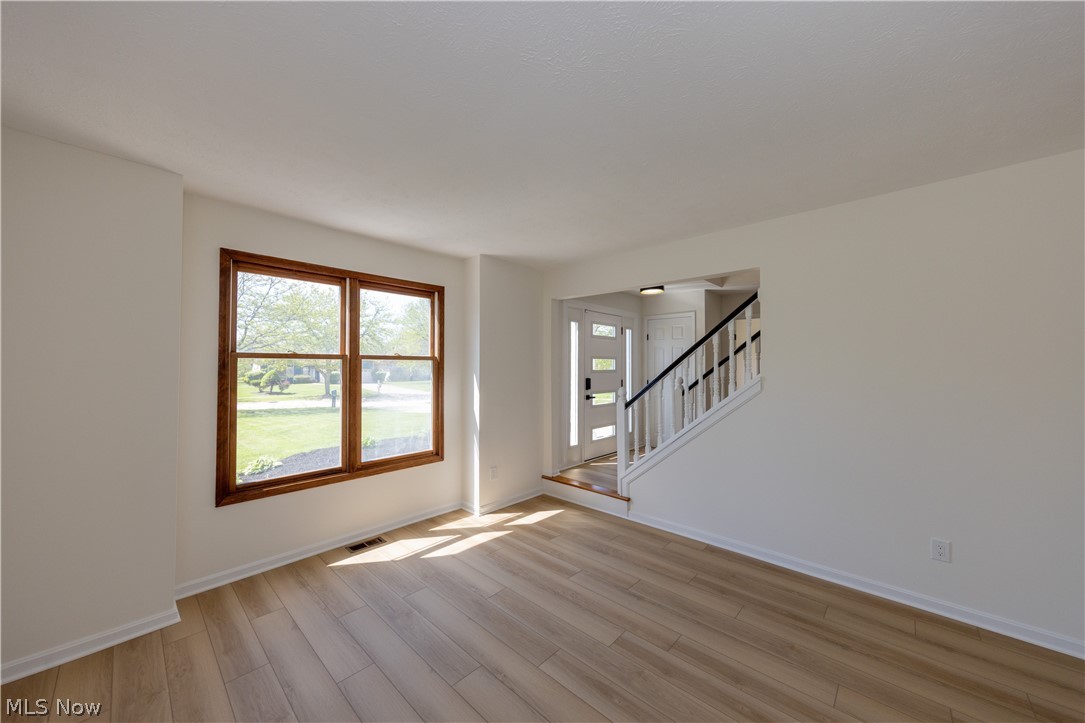 333 Danbury Lane Richmond Heights OH 44143