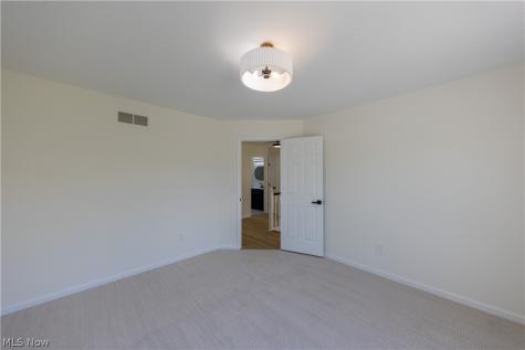 333 Danbury Lane Richmond Heights OH 44143