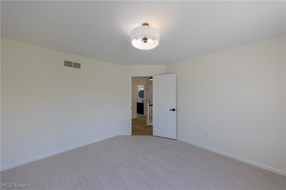 333 Danbury Lane Richmond Heights OH 44143