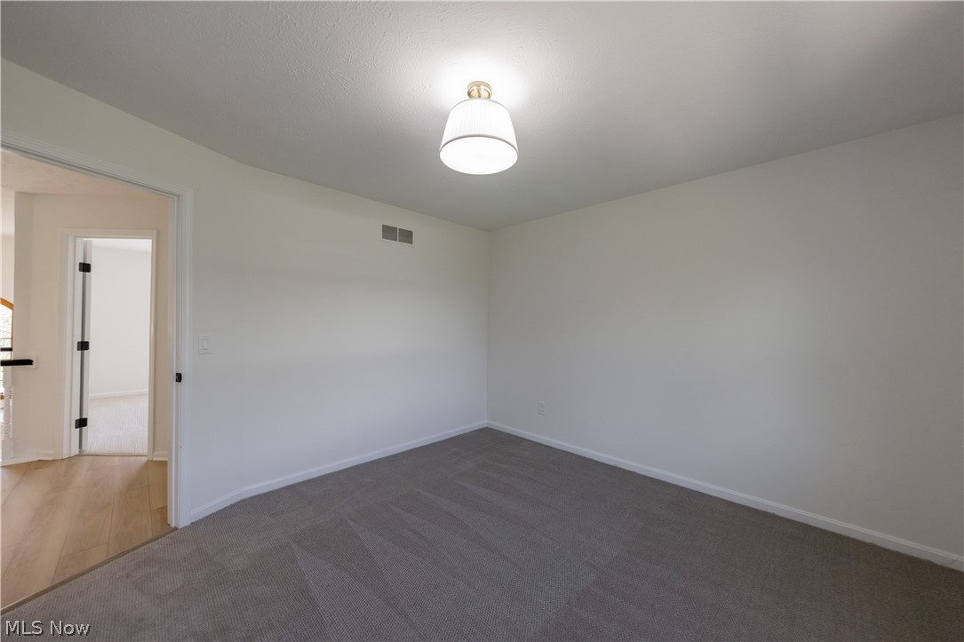 333 Danbury Lane Richmond Heights OH 44143