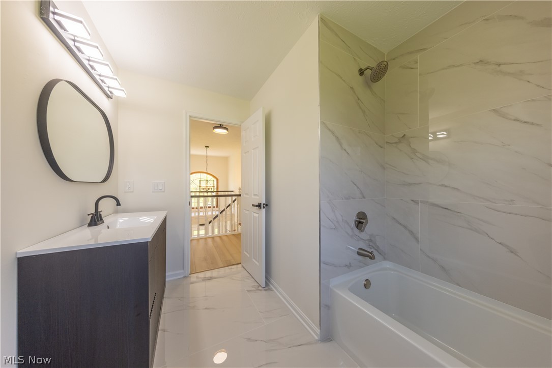 333 Danbury Lane Richmond Heights OH 44143