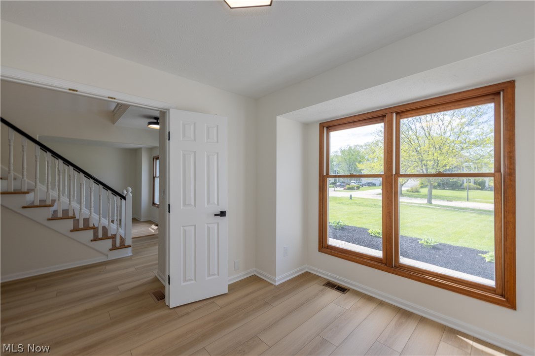 333 Danbury Lane Richmond Heights OH 44143