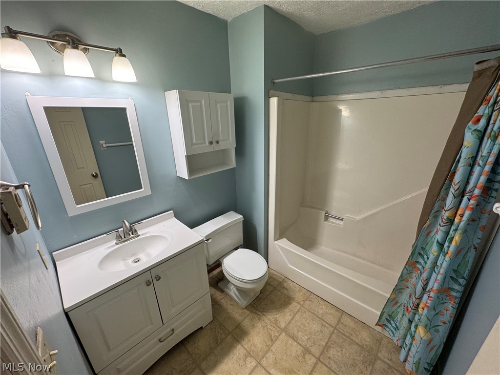 142 Pine Lane Barnesville OH 43713