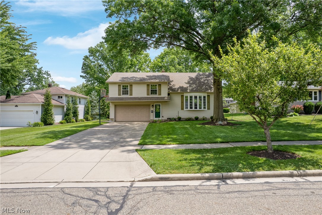 9355 Hyde Park Drive Twinsburg OH 44087