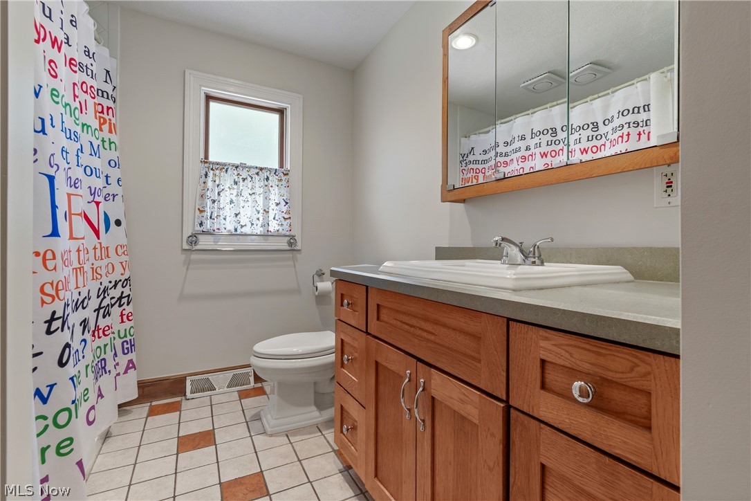 9355 Hyde Park Drive Twinsburg OH 44087