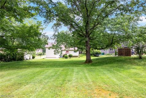 9355 Hyde Park Drive Twinsburg OH 44087