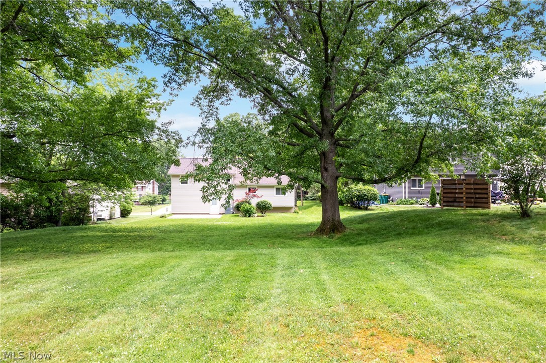 9355 Hyde Park Drive Twinsburg OH 44087
