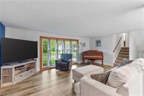 9355 Hyde Park Drive Twinsburg OH 44087