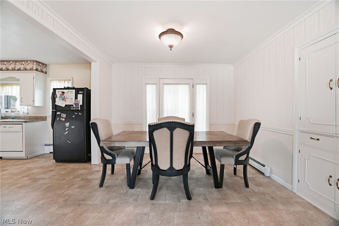 1416 W 64th Street Ashtabula OH 44004