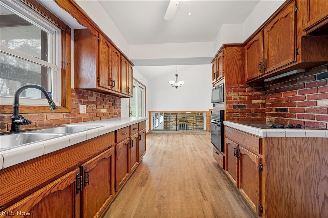 2862 Byron Drive North Canton OH 44720