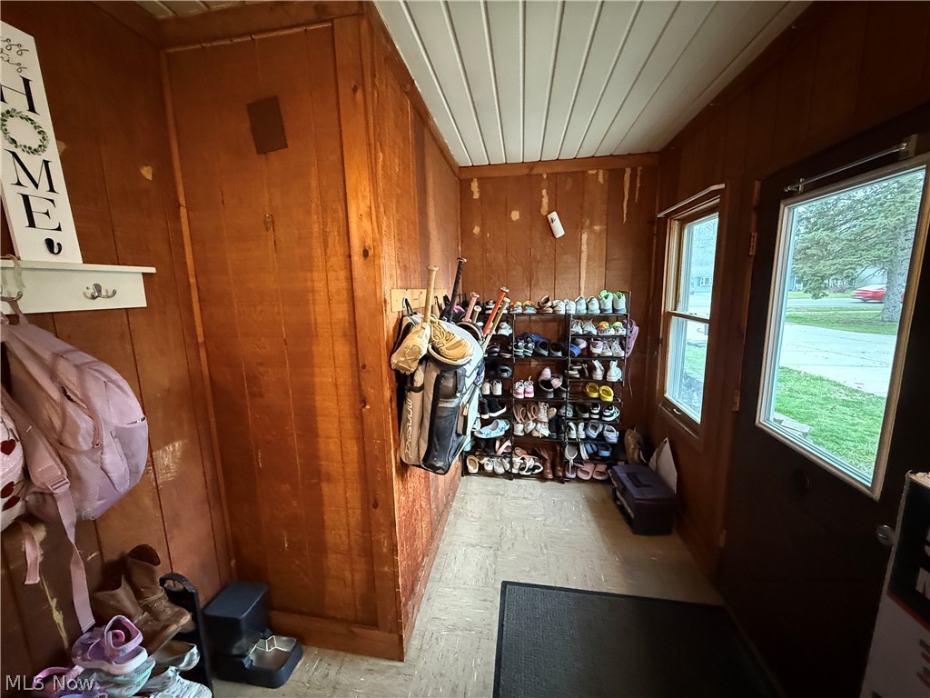 7145 Lakeshore Boulevard Mentor OH 44060