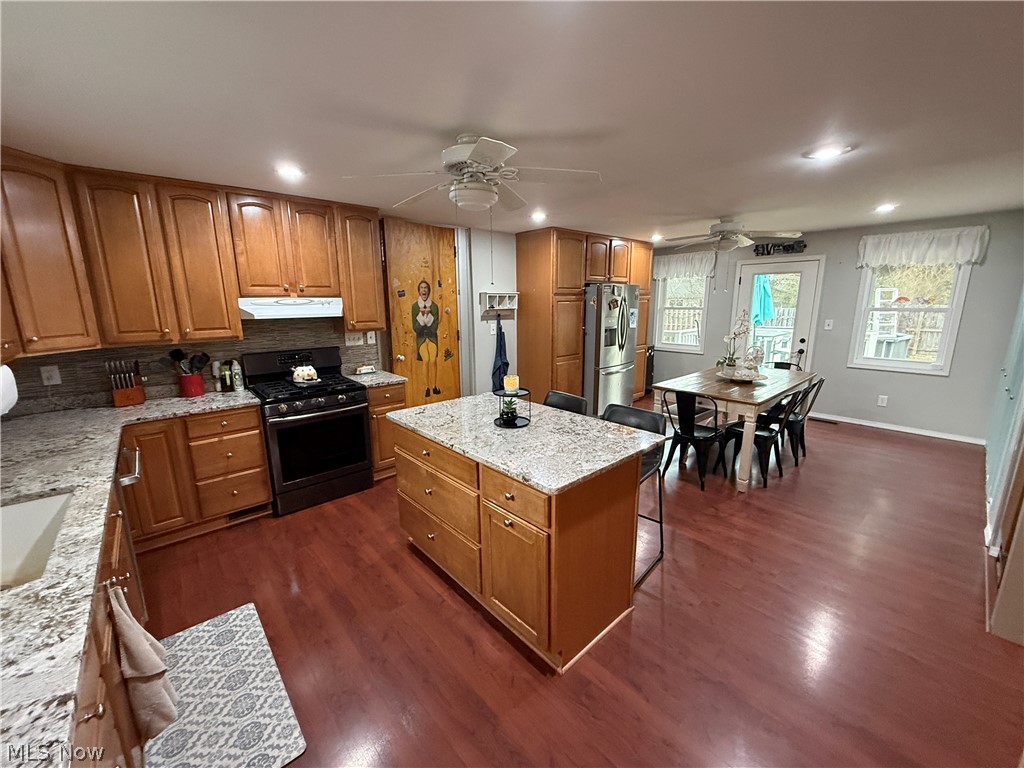 7145 Lakeshore Boulevard Mentor OH 44060