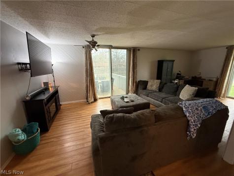 7145 Lakeshore Boulevard Mentor OH 44060