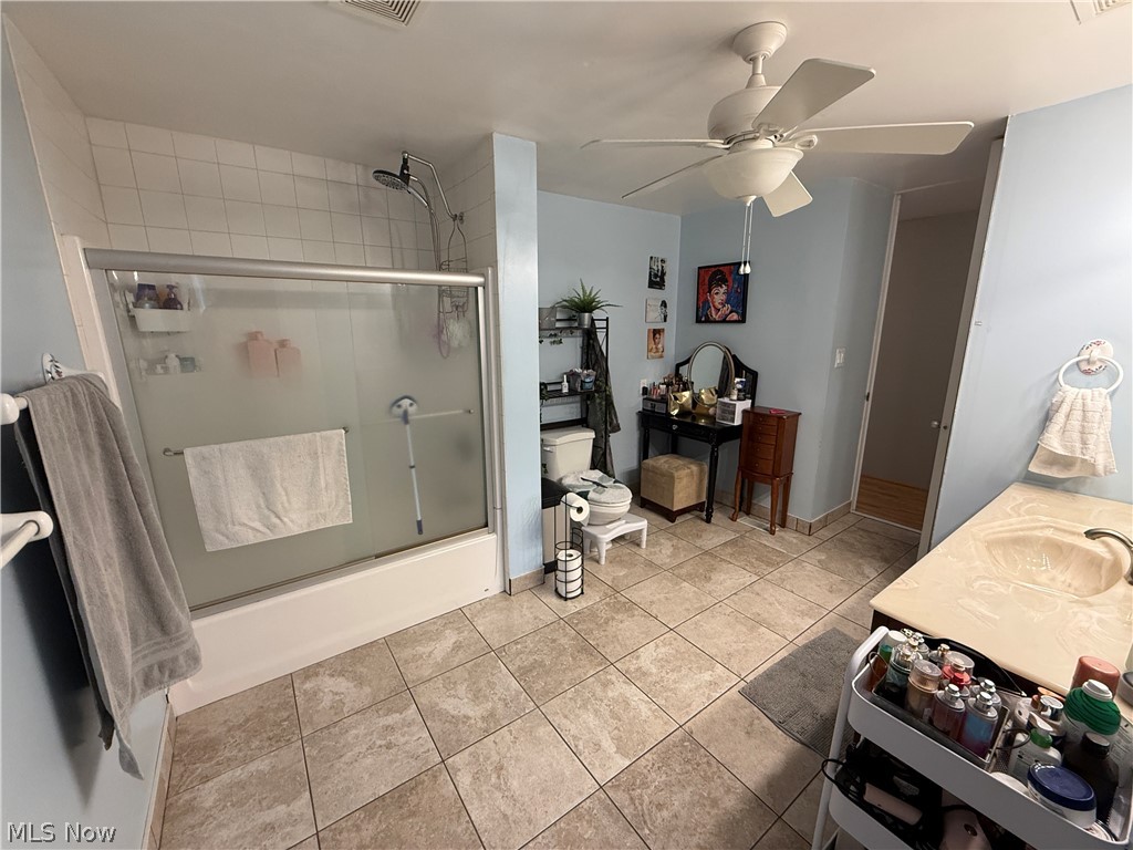 7145 Lakeshore Boulevard Mentor OH 44060