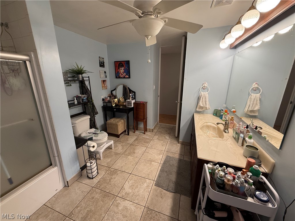 7145 Lakeshore Boulevard Mentor OH 44060