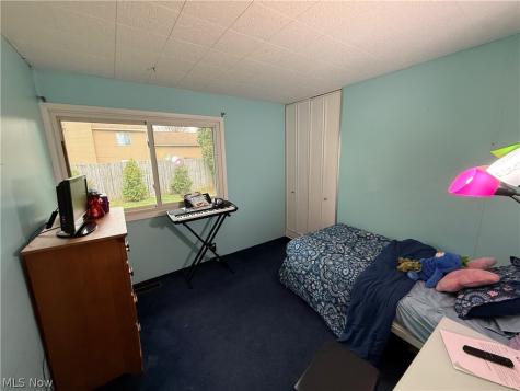7145 Lakeshore Boulevard Mentor OH 44060