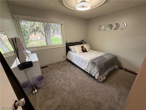 7145 Lakeshore Boulevard Mentor OH 44060