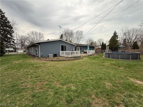 7145 Lakeshore Boulevard Mentor OH 44060
