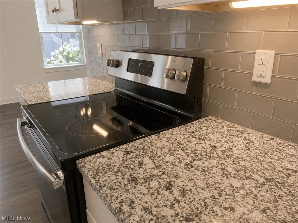 2193 Canterbury Drive Willoughby OH 44094