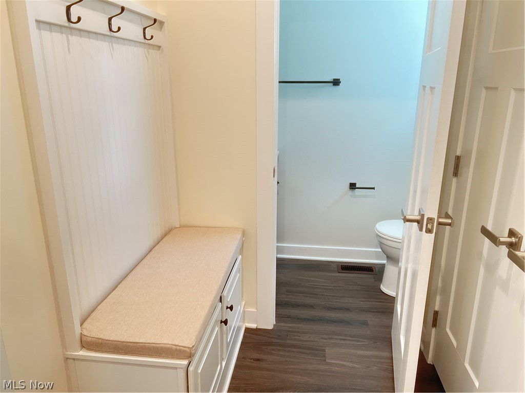 2193 Canterbury Drive Willoughby OH 44094