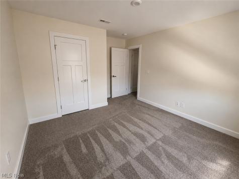 2193 Canterbury Drive Willoughby OH 44094