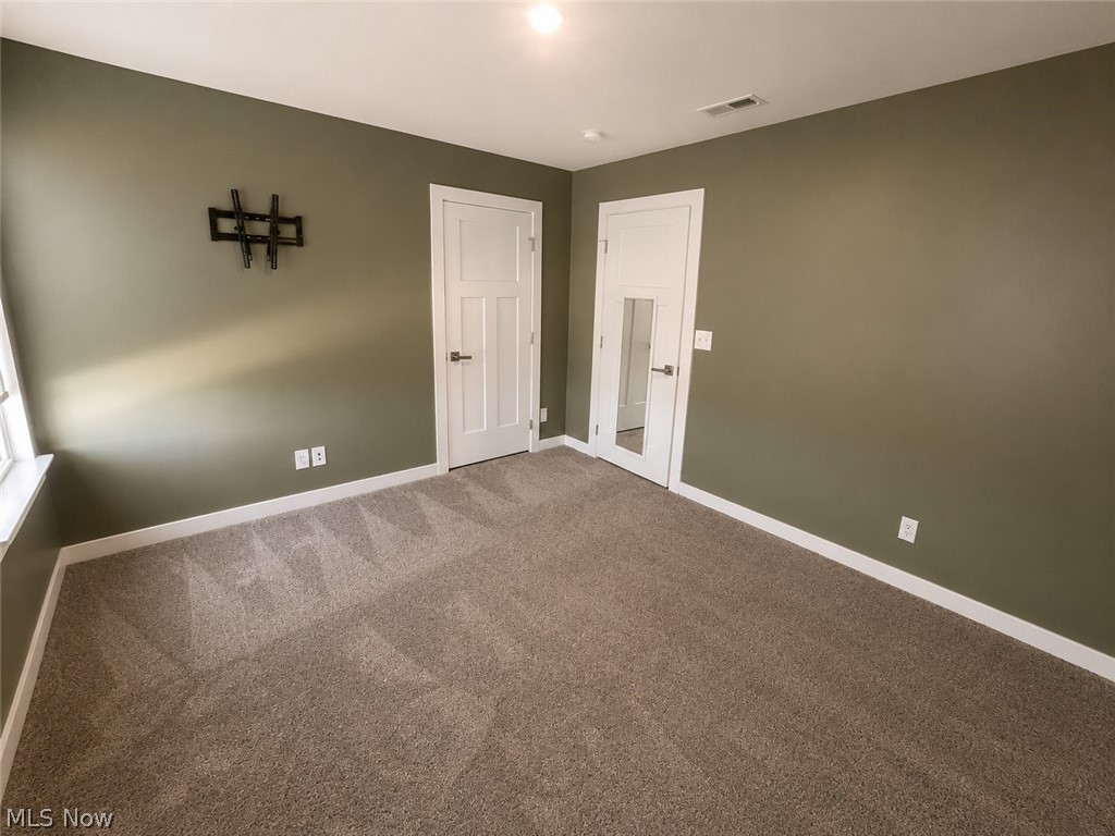 2193 Canterbury Drive Willoughby OH 44094