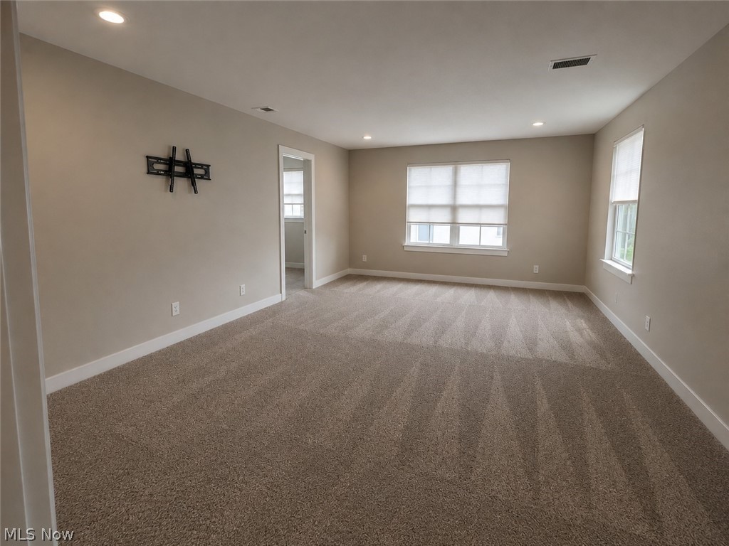 2193 Canterbury Drive Willoughby OH 44094