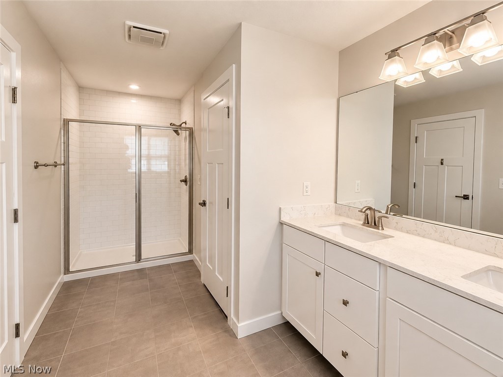 2193 Canterbury Drive Willoughby OH 44094