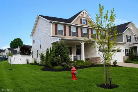 2193 Canterbury Drive Willoughby OH 44094