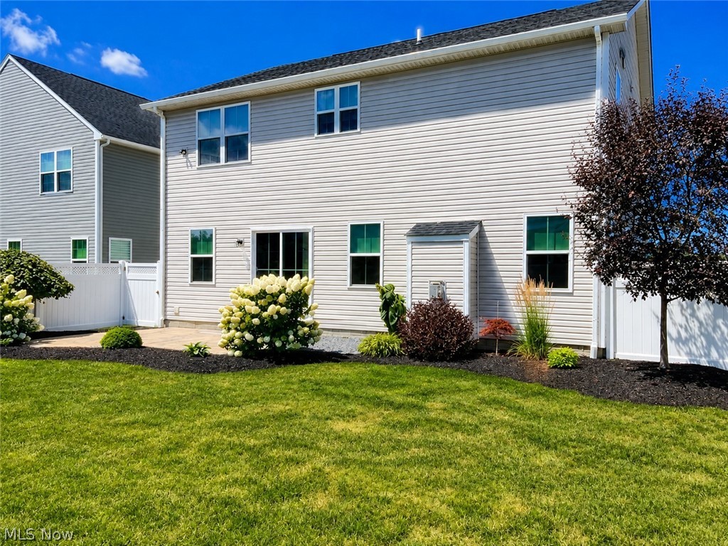 2193 Canterbury Drive Willoughby OH 44094