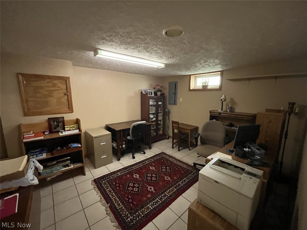 413 Parkview Drive Girard OH 44420