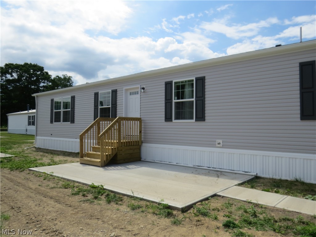 2659 Lake Breeze Drive Madison OH 44057