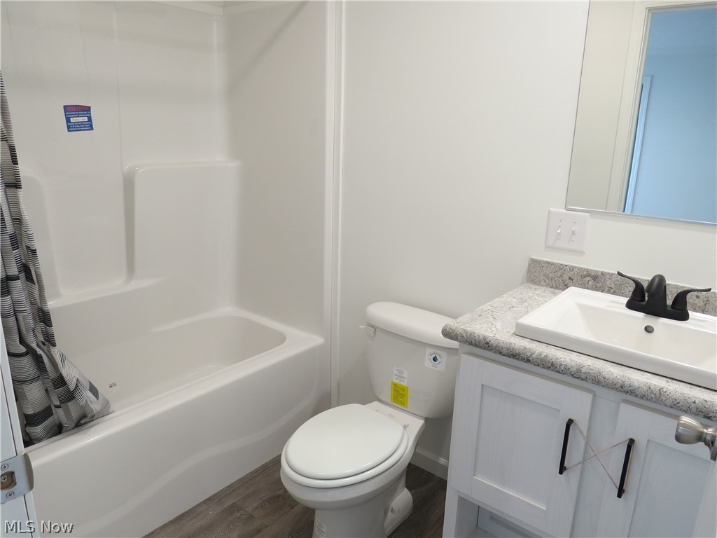 2659 Lake Breeze Drive Madison OH 44057