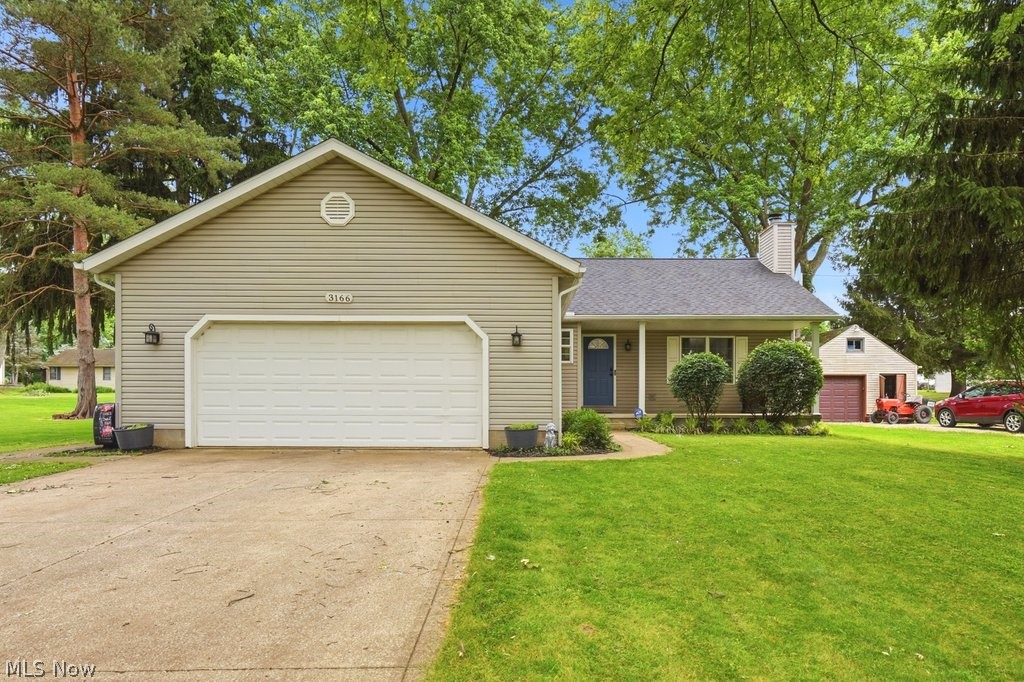 3166 Vermont Street NW North Canton OH 44720
