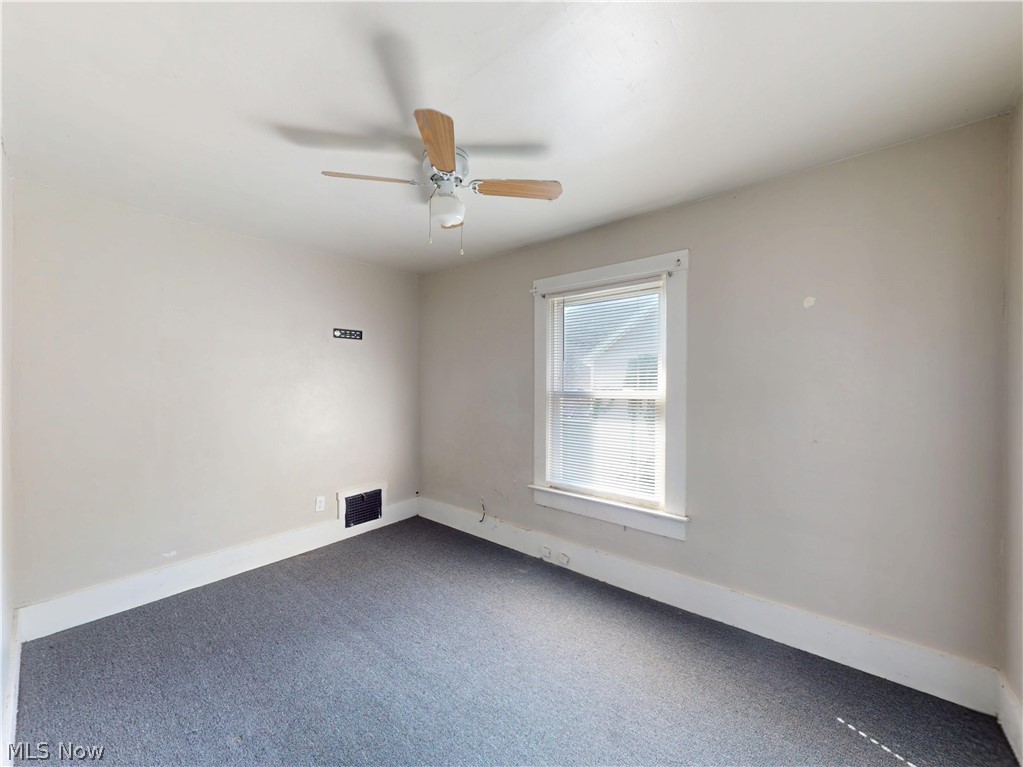 476 Rentschler Street Akron OH 44304