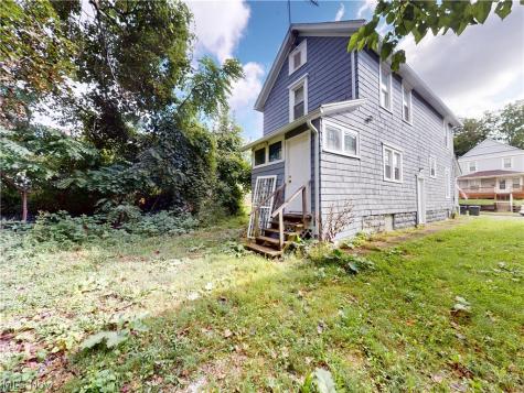 476 Rentschler Street Akron OH 44304