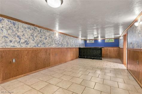 10661 Blossom Avenue Parma Heights OH 44130