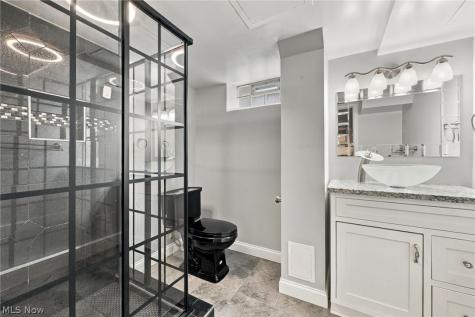 10661 Blossom Avenue Parma Heights OH 44130