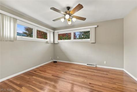 10661 Blossom Avenue Parma Heights OH 44130