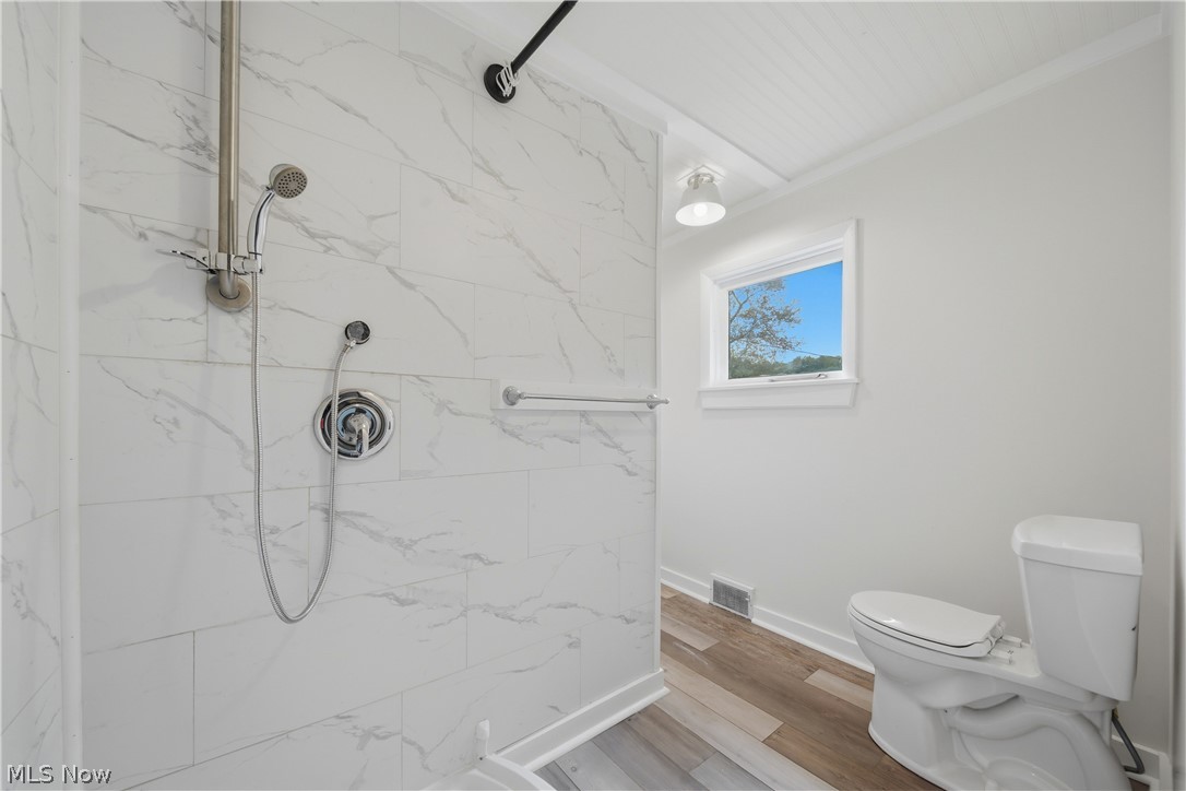 125 Mccrea Avenue Dennison OH 44621