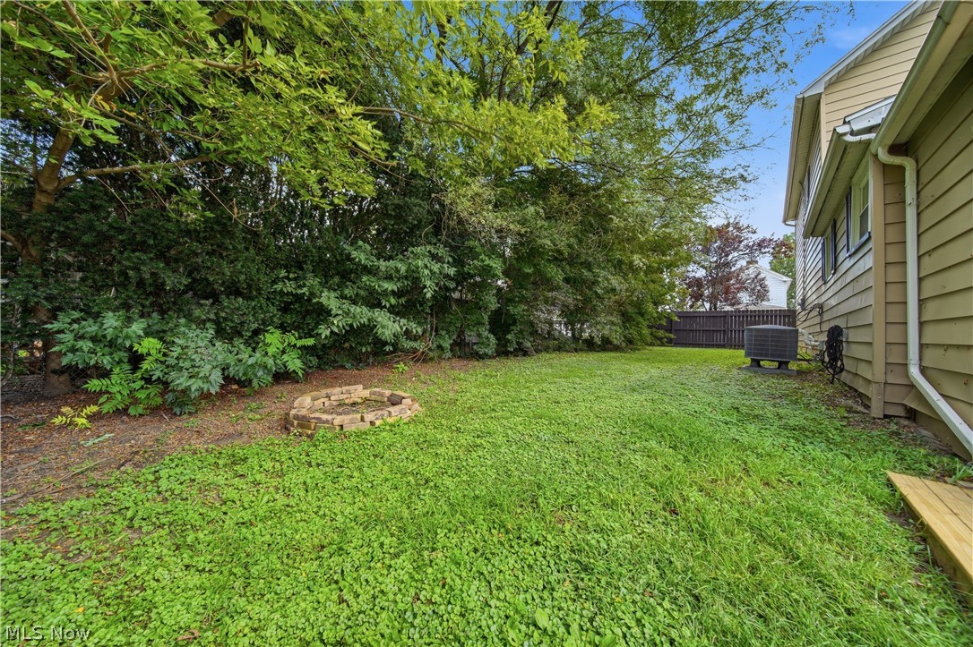 125 Mccrea Avenue Dennison OH 44621