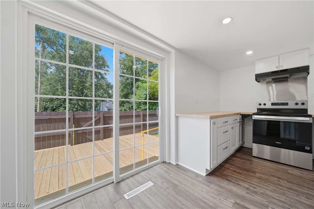 125 Mccrea Avenue Dennison OH 44621