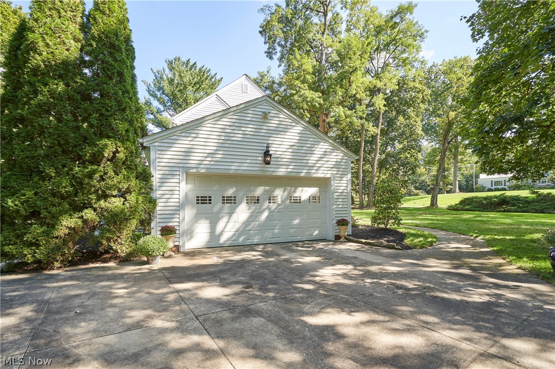 2345 Chatham Road Akron OH 44313