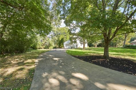 2345 Chatham Road Akron OH 44313