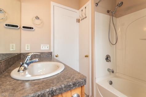 595 Dickerson Road Willowick OH 44095
