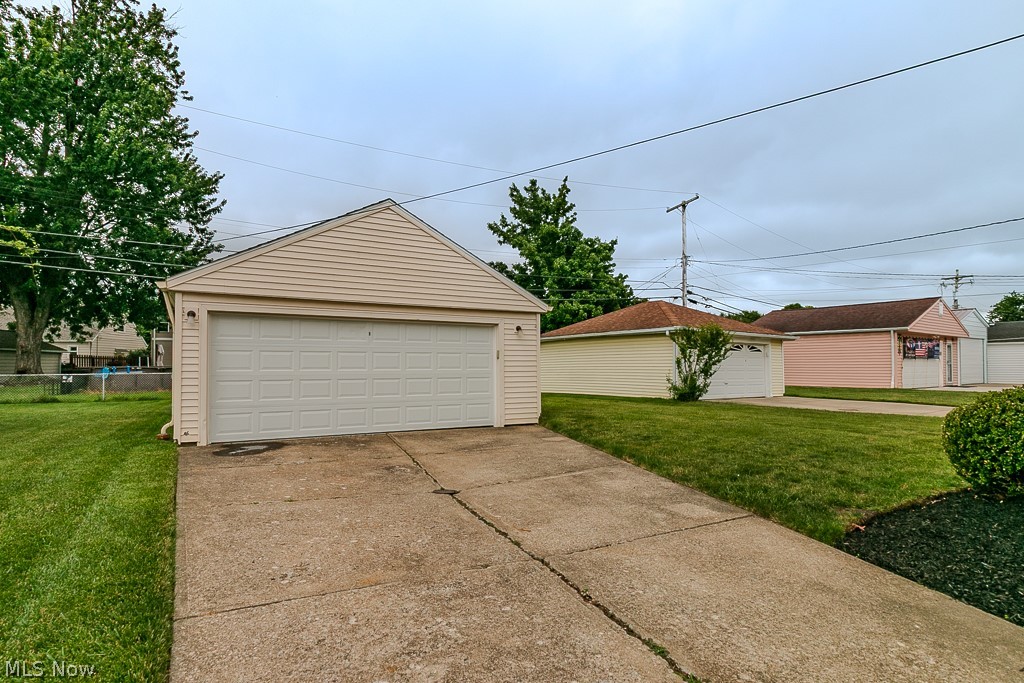 595 Dickerson Road Willowick OH 44095