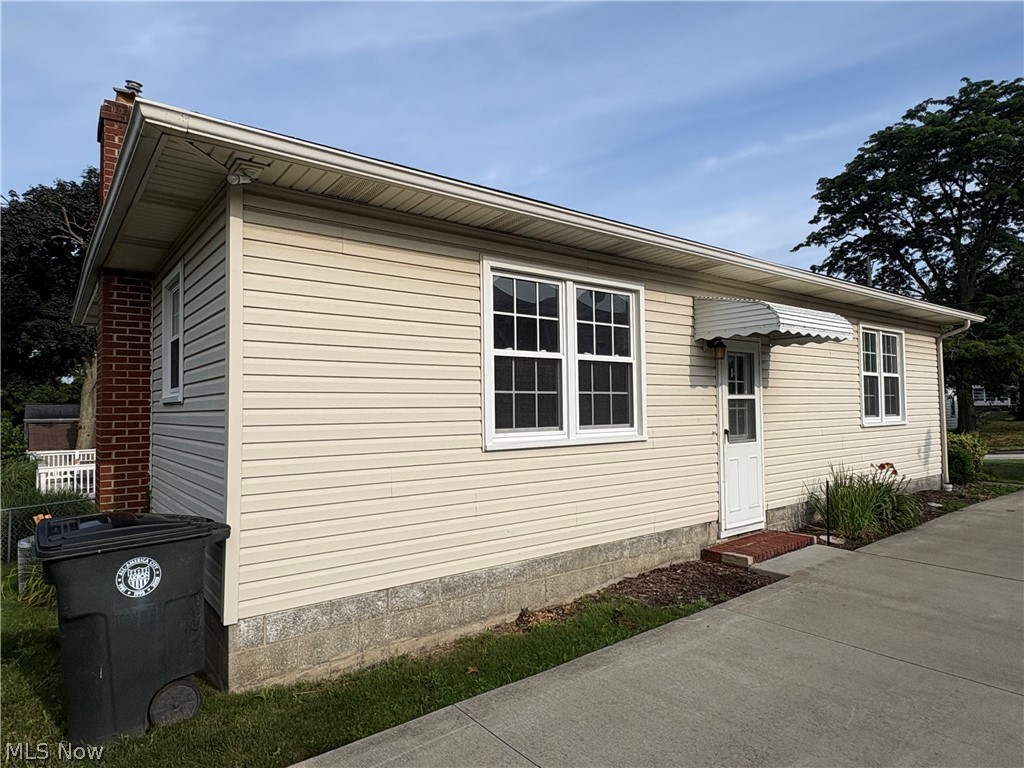 230 E Dresden Avenue Akron OH 44301