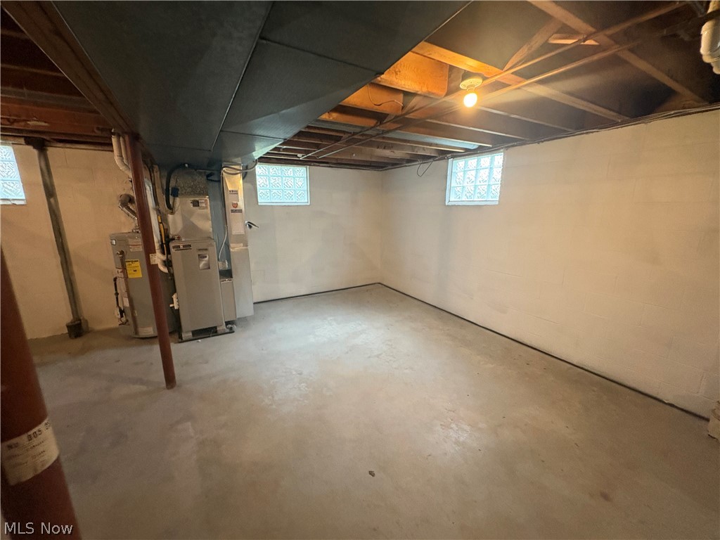 230 E Dresden Avenue Akron OH 44301