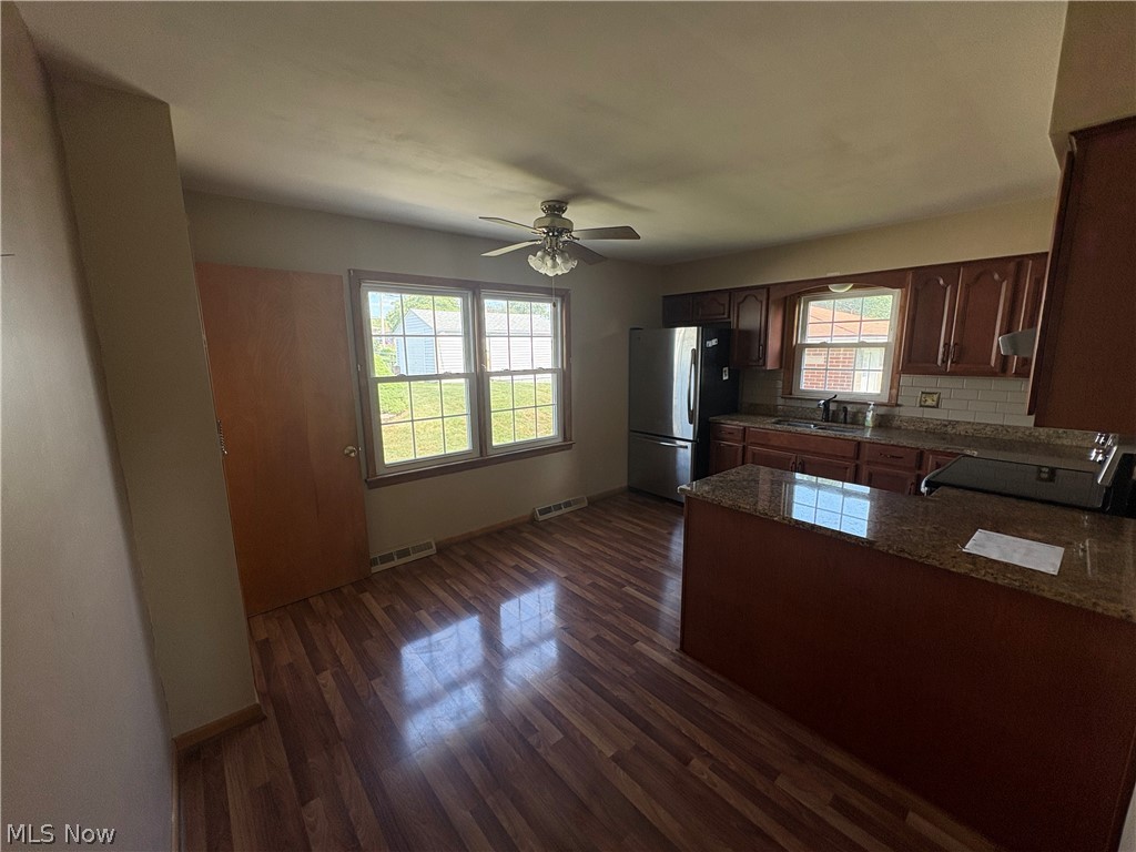 230 E Dresden Avenue Akron OH 44301