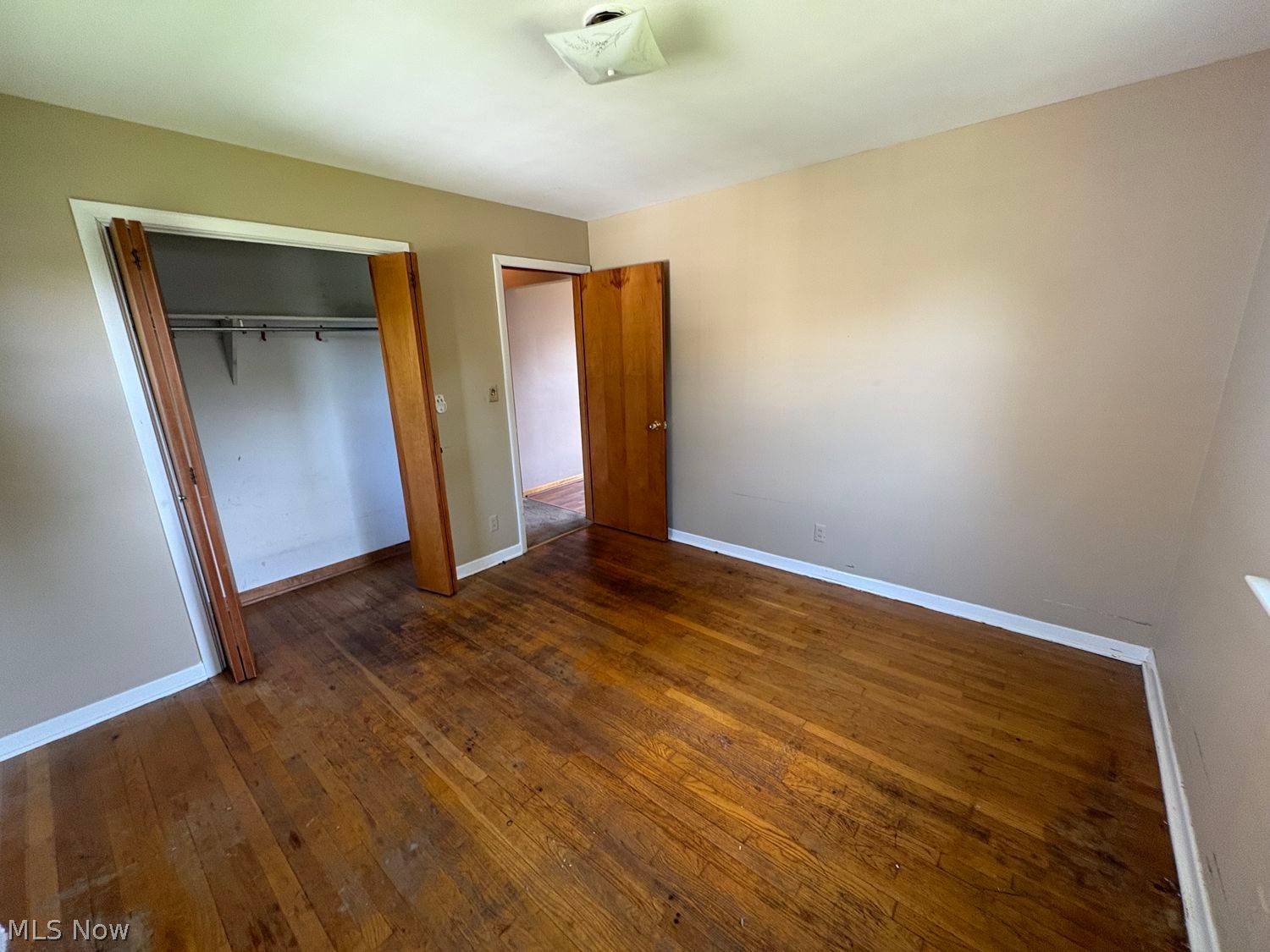 230 E Dresden Avenue Akron OH 44301